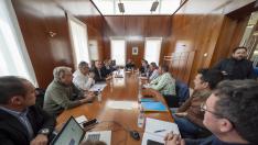 Los presidentes de las 10 comarcas turolenses se reunieron ayer con el consejero Manuel Blasco.