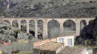 Viaducto del ferrocarril de Albentosa en Aragón. gsc