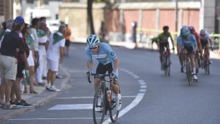 Jason Huertas vence por segunda vez en el Gran Premio de San Lorenzo de ciclismo