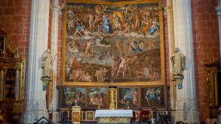 Imágenes del cierre y apertura del retablo mayor de Ibdes