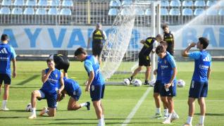 Fotos del entrenamiento del Real Zaragoza en la Ciudad Deportiva