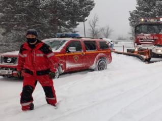 Trabajo de los bomberos de la DPZ en la provincia de Zaragoza.
