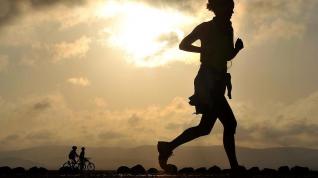 Antes de correr es recomendable realizarse unas pruebas mínimas para evitar problemas de tipo cardiaco.