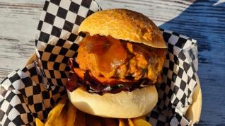 La hamburguesa de Gastrobar Tonik de Zaragoza
