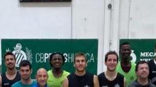 Los usuarios de Aspace visitaron el entrenamiento del equipo este martes.
