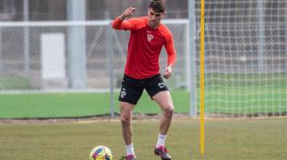 Javi Martínez, durante el entrenamiento de este jueves.