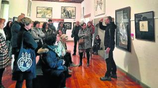 Visita guiada al museo de dibujo de Larrés dirigida por Alfredo Gavín, director de este espacio.