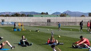 Los titulares ante el Villarreal B, junto a Joaquín y Juan Carlos entrenaron de forma más suave.