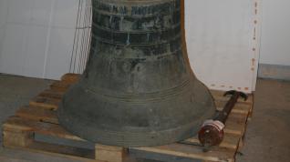 La campana municipal de Huesca, que data del siglo XVI, ha sido restaurada.