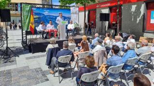 Acto de presentación de las candidaturas de Vox en la ciudad de Huesca.