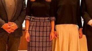 La vicepresidenta segunda del Gobierno de Aragón con los impulsores de la jornada sobre liderazgo digital.