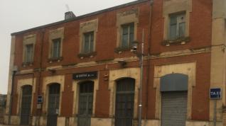 Malestar en CHA por que el Gobierno no tiene previsto intervenir en la mejora de la estación de Binéfar