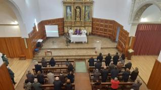Acto litúrgico en la iglesia de San Juan tras su reapertura.