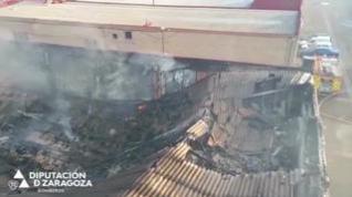 El incendio de Illueca ha destruido por completo las tres naves afectadas