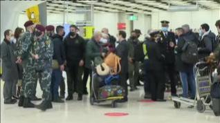 Llega a España más de un centenar de españoles evacuados de Kiev