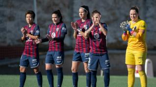Varias jugadoras del primer equipo femenino de la SD Huesca.