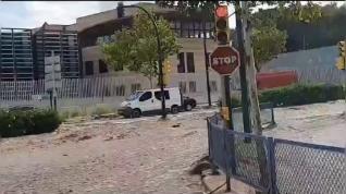 La fuerte riada, desde un bus en la rotonda de la Z-30 con Parque Venecia