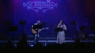 Así fue el emotivo debut de Teresa Lizaga con La Ronda de Boltaña en el Festival Castillo de Aínsa