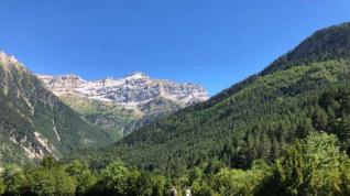 Vista general del Valle de Bujaruelo, en el corazón del Pirineo aragonés