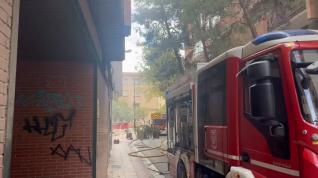 Vídeo: incendio en los trasteros de un edificio en la calle Zaragoza la Vieja