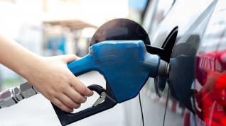 Repostar gasolina o diésel es ahora más caro que en 2022