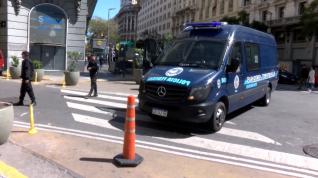 Dos falsas amenazas de bomba ponen en alerta a las embajadas de Israel y EE.UU. en Buenos Aires