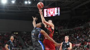 Partido del Casademont Zaragoza-IDK Euskotren, en el pabellón Príncipe Felipe