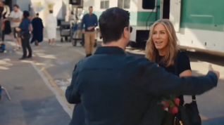 Jennifer Aniston y David Schwimmer juntos en el anuncio de Uber Eats.