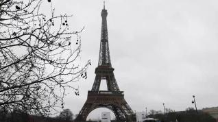 Cumplen cuatro días de huelga los trabajadores de la Torre Eiffel