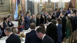 Los Reyes ofrecen un almuerzo en honor del Presidente y la Primera Dama de Guatemala
