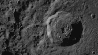 Odiseo toma foto de la Luna previo a su histórico alunizaje de este jueves