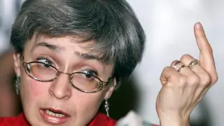 La periodista rusa Anna Politkovskaya antes de su asesinato en 2006. Foto de archivo.