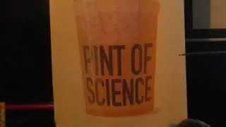 Ciencia desenfadada en el festival Pint of Science.