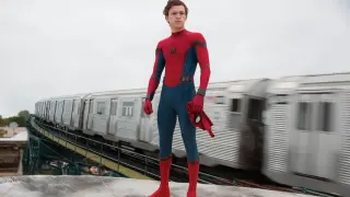 Tom Holland interpreta al nuevo héroe de Marvel.
