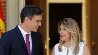 Pedro Sánchez y Susana Díaz, antes de la reunión que han mantenido este lunes.