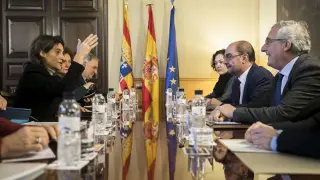 17 de diciembre. La ministra de Transición Ecológica, Teresa Ribera, avisa en Zaragoza que no autorizará a Endesa el cierre de la térmica de Andorra sin un plan de inversiones