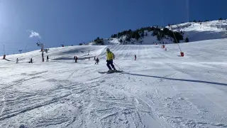 Imágenes de la nieve caída en las últimas horas en las estaciones de esquí