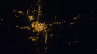 La ciudad de Zaragoza vista desde la Estación Espacial Internacional, en 2011