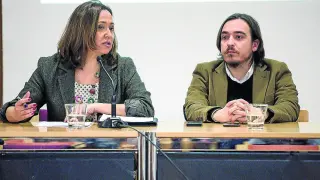 La consejera de Educación, Mayte Pérez, con su director general de Cultura, Nacho Escuín.