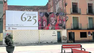 Un anuncio del 625 aniversario del inicio del papado de Benedicto XIII en Illueca, su localidad natal.