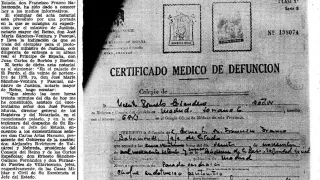 Recorte del acta que certificó la muerte de Francisco Franco.