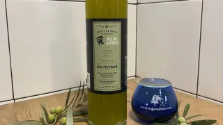 Botella de Primer Día de Cosecha, de la variedad arbequina, de Molino Alfonso.
