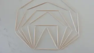 Polígonos regulares de 3 a 8 lados hechos con palillos