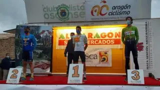 Podio del Campeonato de Aragón de ciclismo en ruta.