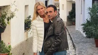 Enrique Ponce con su novia, Ana Soria, en la última foto que ha compartido en Instagram.