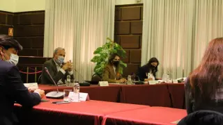 Reunión del alcalde Jorge Azcón con representantes de la Asociación de Escuelas Católicas