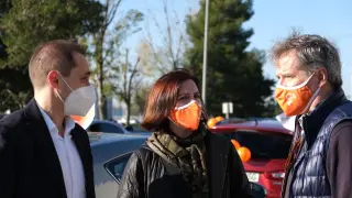 Carlos Trullén, Sara Fernández y Daniel Pérez en la manifestación de este domingo en Zaragoza