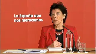 La ministra de Educación durante una intervención desde la sede del PSOE en Ferraz, este domingo en Madrid.