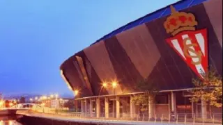 El estadio de El Molinón de Gijón.