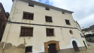 Edificio de la antigua guardería parroquial que va a rehabilitarse.